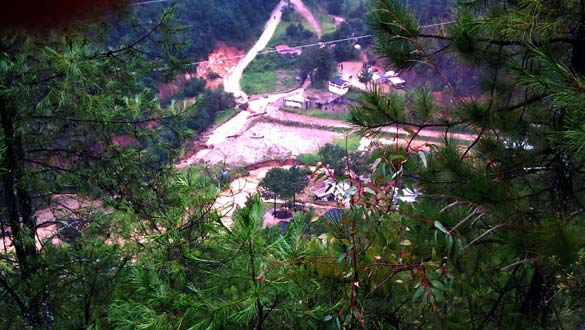 Vista de una de las primeras imágenes de la comunidad Santa María Tlahuitoltepec, en el sur del país, tras el desprendimiento.