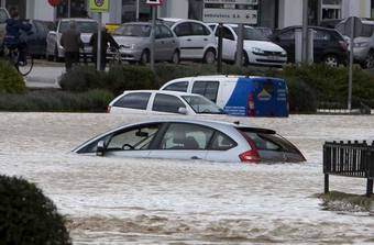 Las inundaciones afectan a 3.000 personas y 800 viviendas en Écija