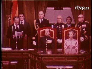 Ver vídeo 'Discurso de Antonio Hernández Gil con motivo de la sanción de la Constitución en 1978'