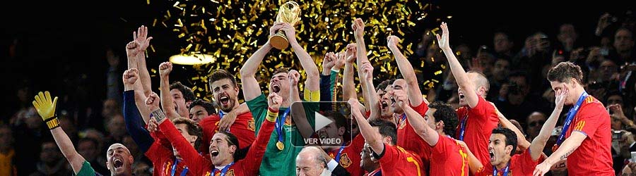 ¡¡¡España levanta la copa de campeona del mundo!!!