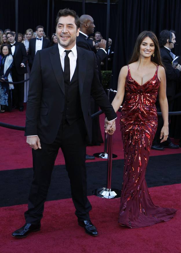 Best actor nominee Bardem and actress-wife Cruz arrive at 83rd Academy Awards in Hollywood