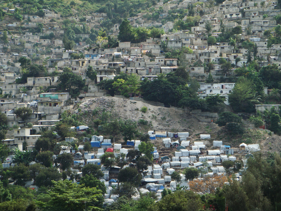 JUNTOS POR HAITI