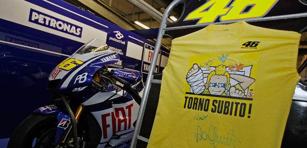 Yoshikawa ha sido el elegido para subirse a la moto de Valentino 
Rossi.