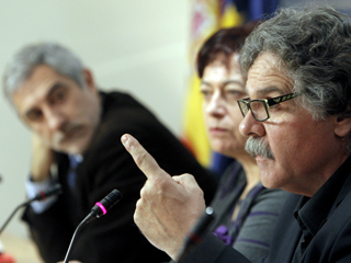 Ver vídeo 'El Pacto de Toledo aprueba en el Congreso sus recomendaciones para reformar las pensiones'