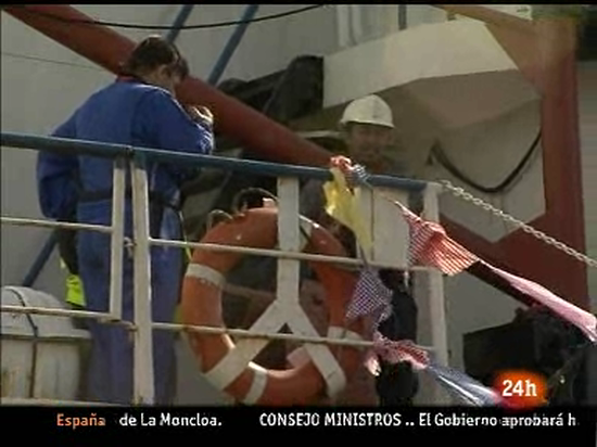 Ir al Video Pierden el contacto con el barco irlandés que  intenta llegar a Gaza