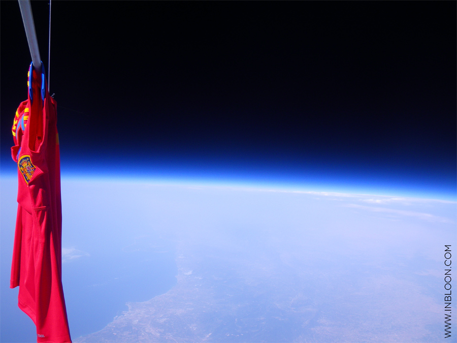 La Roja en lo más alto, hasta en la estratosfera