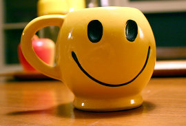 Taza feliz. http://flickr.com/photos/studiosmith/2538729041/