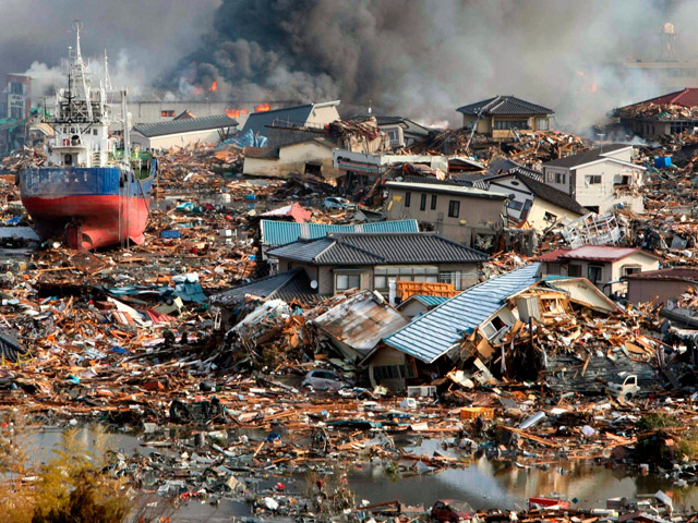 Cientos de personas han muerto en Japón tras un devastador terremoto de magnitud 8.8