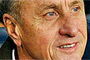 Cruyff: "Mourinho es un entrenador de títulos, no de fútbol"
