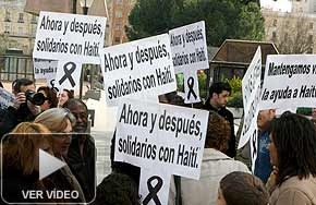 España recuerda a las víctimas